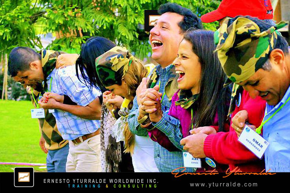 Team Building Guru Taller de Cuerrdas para desarrollar equipos de trabajo
