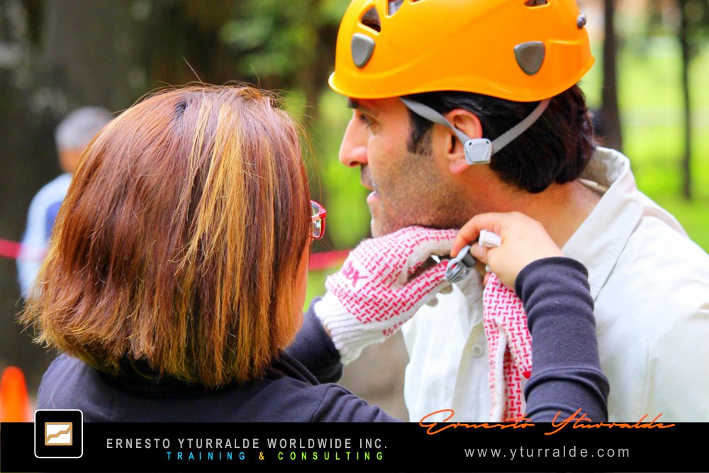 Talleres de Cuerdas | Dinámicas de Grupos y Actividades para Team Building Empresarial