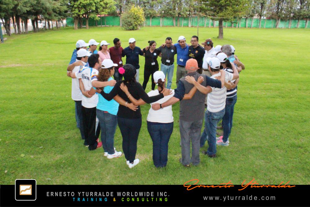 Talleres de Cuerdas | Dinámicas de Grupos y Actividades para Team Building Empresarial