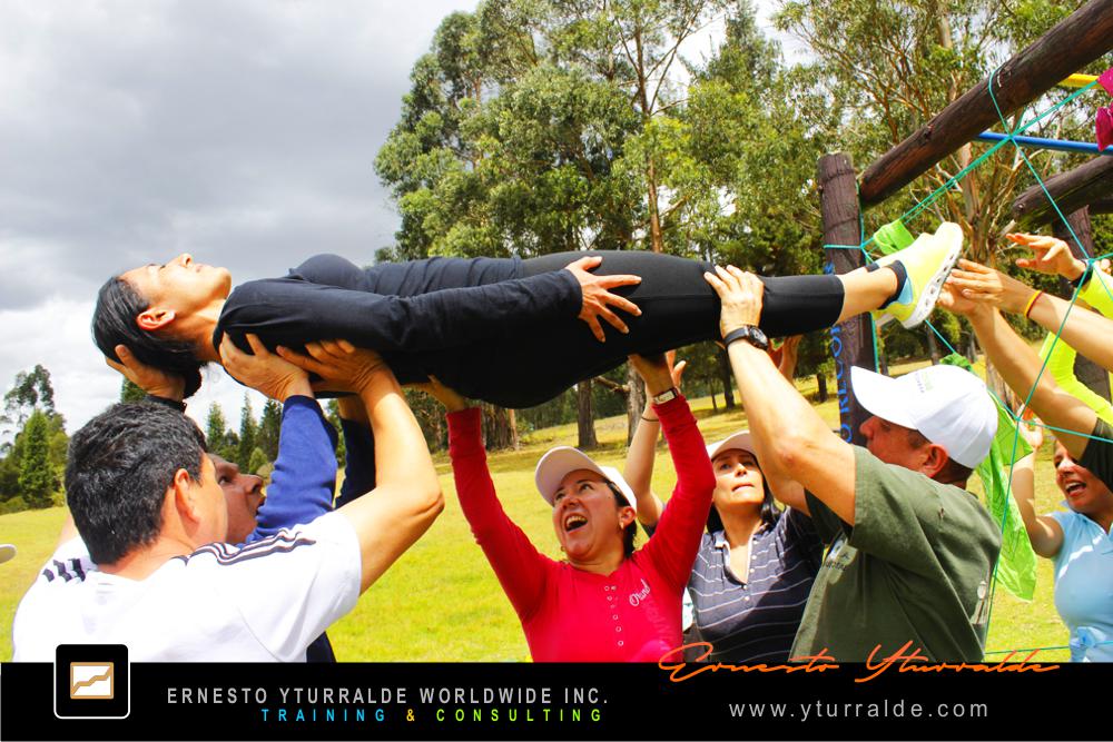 Talleres de Cuerdas | Dinámicas de Grupos y Actividades para Team Building Empresarial
