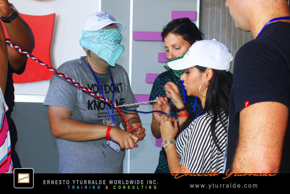 Talleres de Cuerdas | Dinámicas de Grupos y Actividades para Team Building Empresarial