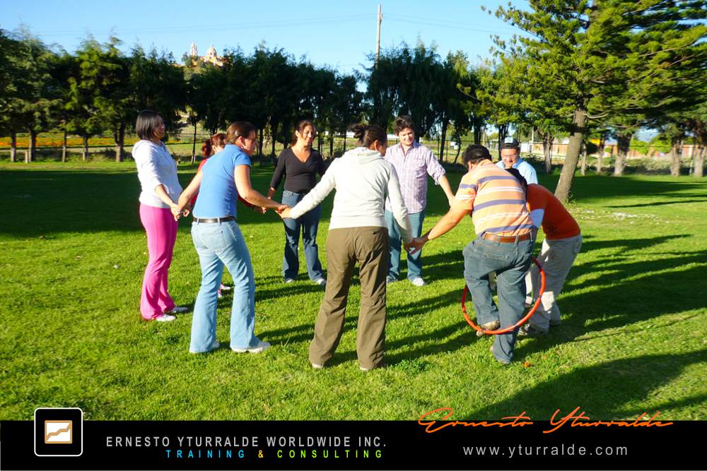 Talleres de Cuerdas | Dinámicas de Grupos y Actividades para Team Building Empresarial