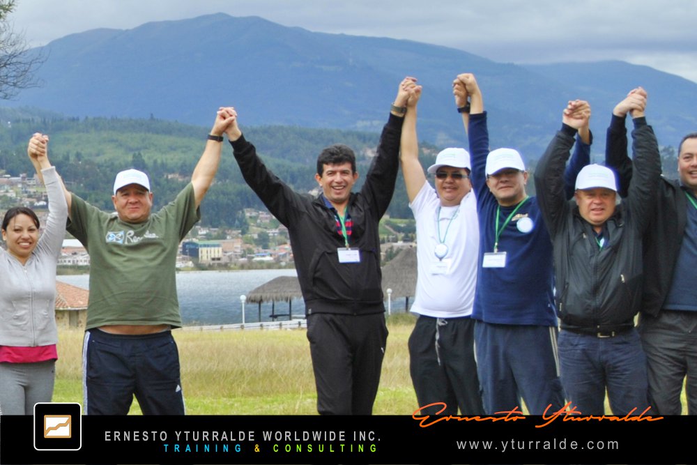 Team Building LATAM, El Caribe y USA Talleres de Cuerdas Bajas | Team Building Empresarial para el desarrollo de equipos de trabajo